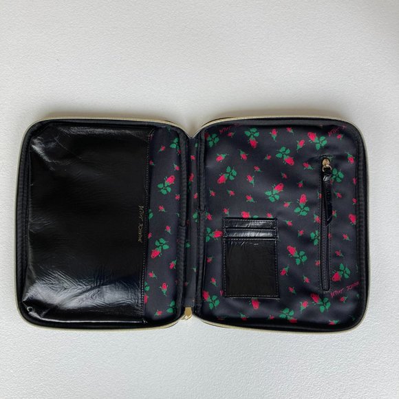 Betsey Johnson Zippered Padded Tablet Travel Case - Picture 8 of 9
